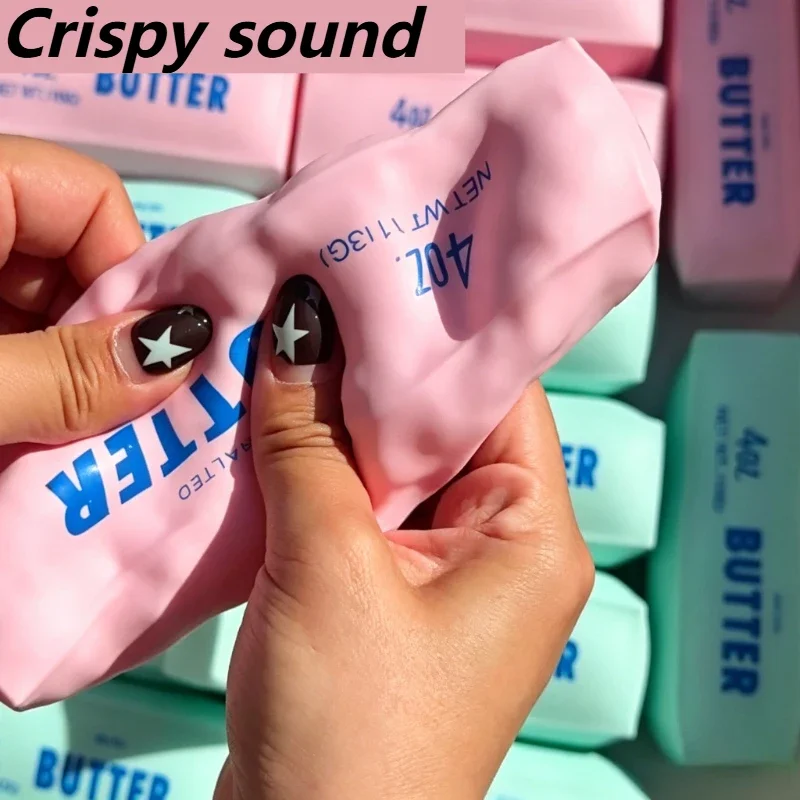 Novelty Gifts - ของเล่นบีบคลายเครียดแบบแท่งเนย ของเล่นบีบมีเสียงกรอบแกรบ ของเล่นบีบแบบกลม บรรจุวัสดุ ASMR ช่วยผ่อนคลายความเครียด